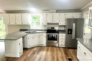 10380 Turnplow Dr, Davidson, NC 28036 - Photo 5