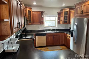 210 Little Rock Rd, Marble, NC 28905 - Photo 9