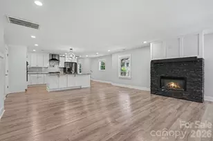 1524 Newcastle St, Charlotte, NC 28216 - Photo 9