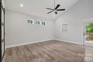 1524 Newcastle St, Charlotte, NC 28216 - Photo 27