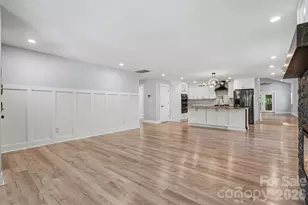 1524 Newcastle St, Charlotte, NC 28216 - Photo 11