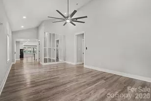 1524 Newcastle St, Charlotte, NC 28216 - Photo 19