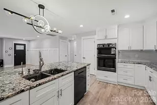 1524 Newcastle St, Charlotte, NC 28216 - Photo 15