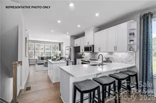 2025 Ashmore Sq Rd, Charlotte, NC 28262 - Photo 3