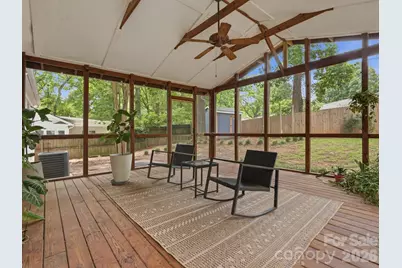 6238 Rosecrest Drive, Charlotte, NC 28210 - Photo 21