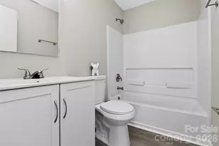407 Presidents Ct, Charlotte, NC 28217 - Photo 23