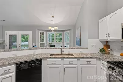 8424 Hirsch Drive, Charlotte, NC 28277 - Photo 9