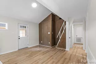 5312 Larewood Dr, Charlotte, NC 28215 - Photo 7