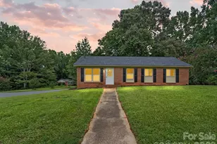 5312 Larewood Dr, Charlotte, NC 28215 - Photo 3