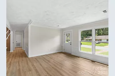 5312 Larewood Drive, Charlotte, NC 28215 - Photo 13