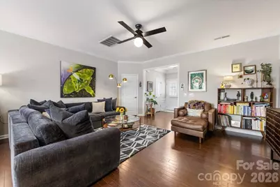 2434 Royal York Avenue, Charlotte, NC 28210 - Photo 11
