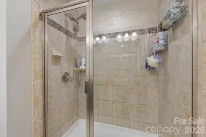 2434 Royal York Avenue, Charlotte, NC 28210 - Photo 29