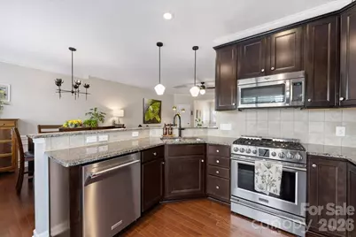 2434 Royal York Avenue, Charlotte, NC 28210 - Photo 13
