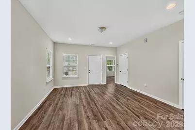 1231 Georgetown Drive, Charlotte, NC 28213 - Photo 7