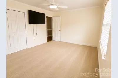 4215 3rd Street NW, Hickory, NC 28601 - Photo 29