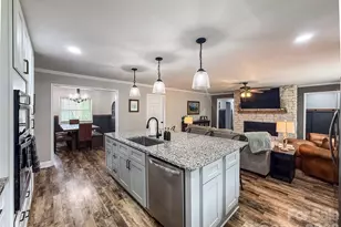 402 Wilton Ave, West Jefferson, NC 28694 - Photo 11