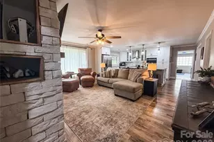 402 Wilton Ave, West Jefferson, NC 28694 - Photo 21
