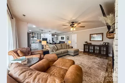 402 Wilton Avenue, West Jefferson, NC 28694 - Photo 17