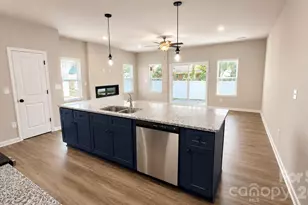 3119 Aberleaf Ln, Charlotte, NC 28227 - Photo 5