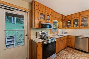 294 Laurel Branch Rd, Maggie Valley, NC 28751 - Photo 13