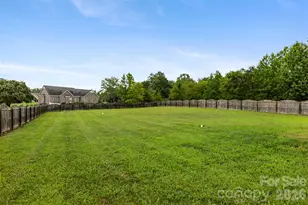 926 Hathcock Glen Dr, Oakboro, NC 28129 - Photo 27