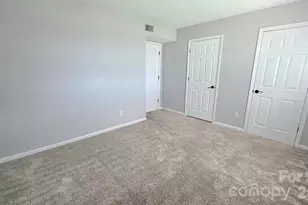 7906 Oak Meadow Ct, Charlotte, NC 28210 - Photo 21