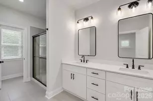 507 Greenwood Dr, Charlotte, NC 28217 - Photo 11