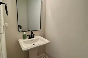 507 Greenwood Dr, Charlotte, NC 28217 - Photo 9
