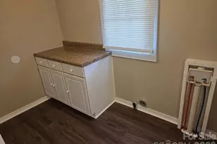 578 Harris St NW, Concord, NC 28025 - Photo 9