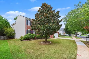 17224 Overstone Ct, Charlotte, NC 28277 - Photo 3