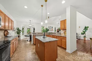 17224 Overstone Ct, Charlotte, NC 28277 - Photo 11