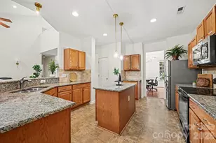 17224 Overstone Ct, Charlotte, NC 28277 - Photo 13