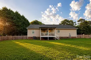 369 Cooper Farm Rd, Statesville, NC 28625 - Photo 13