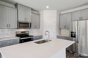 9033 Foggy Brook Loop, Charlotte, NC 28216 - Photo 3