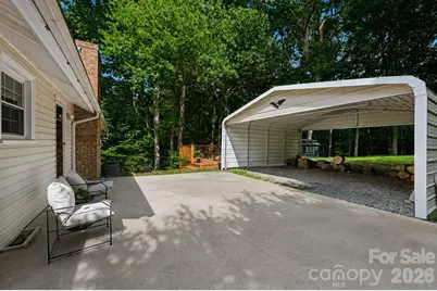 4242 Garvin Drive, Charlotte, NC 28269 - Photo 25