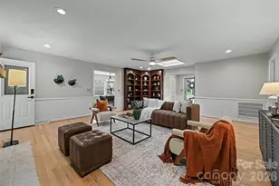 4242 Garvin Dr, Charlotte, NC 28269 - Photo 5