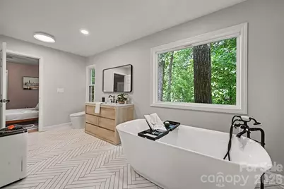 4242 Garvin Drive, Charlotte, NC 28269 - Photo 15
