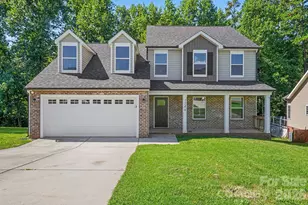 1548 Mayfair Dr, Conover, NC 28613 - Photo 1
