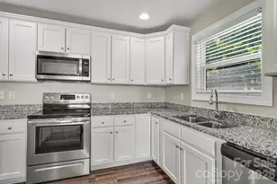1548 Mayfair Dr, Conover, NC 28613 - Photo 13