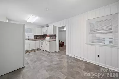304 Ford Street, Cramerton, NC 28032 - Photo 9