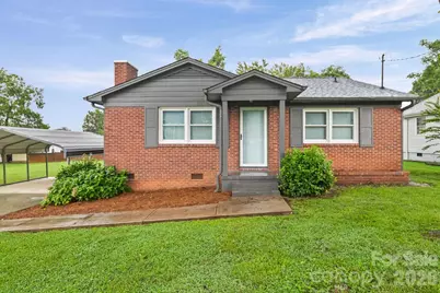 304 Ford Street, Cramerton, NC 28032 - Photo 1