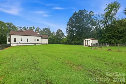 2348 Oak Grove Circle, Midland, NC 28107 - Photo 39