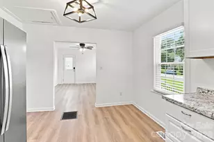 203 Magnolia Ave, Great Falls, SC 29055 - Photo 15