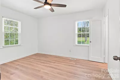 203 Magnolia Avenue, Great Falls, SC 29055 - Photo 17