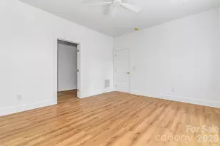 19 Green Valley Rd, Asheville, NC 28806 - Photo 21