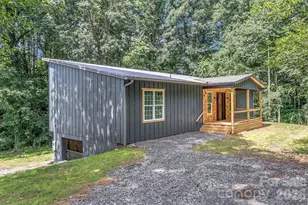 19 Green Valley Rd, Asheville, NC 28806 - Photo 3