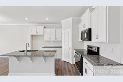 396 Creekview Road, Hendersonville, NC 28792 - Photo 5