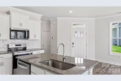 396 Creekview Road, Hendersonville, NC 28792 - Photo 11