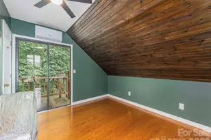215 Hall Top Rd, Waynesville, NC 28786 - Photo 19