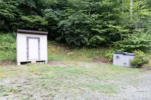 559 Old Quebec Rd, Lake Toxaway, NC 28747 - Photo 29